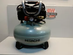 7 Hitachi EC710S
